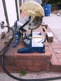 Ryobi saw
