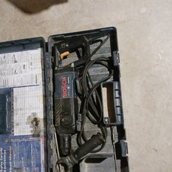 Bosch Bulldog Chipping Hammer