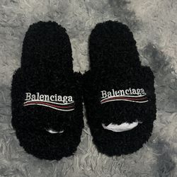 Balenciaga slides 