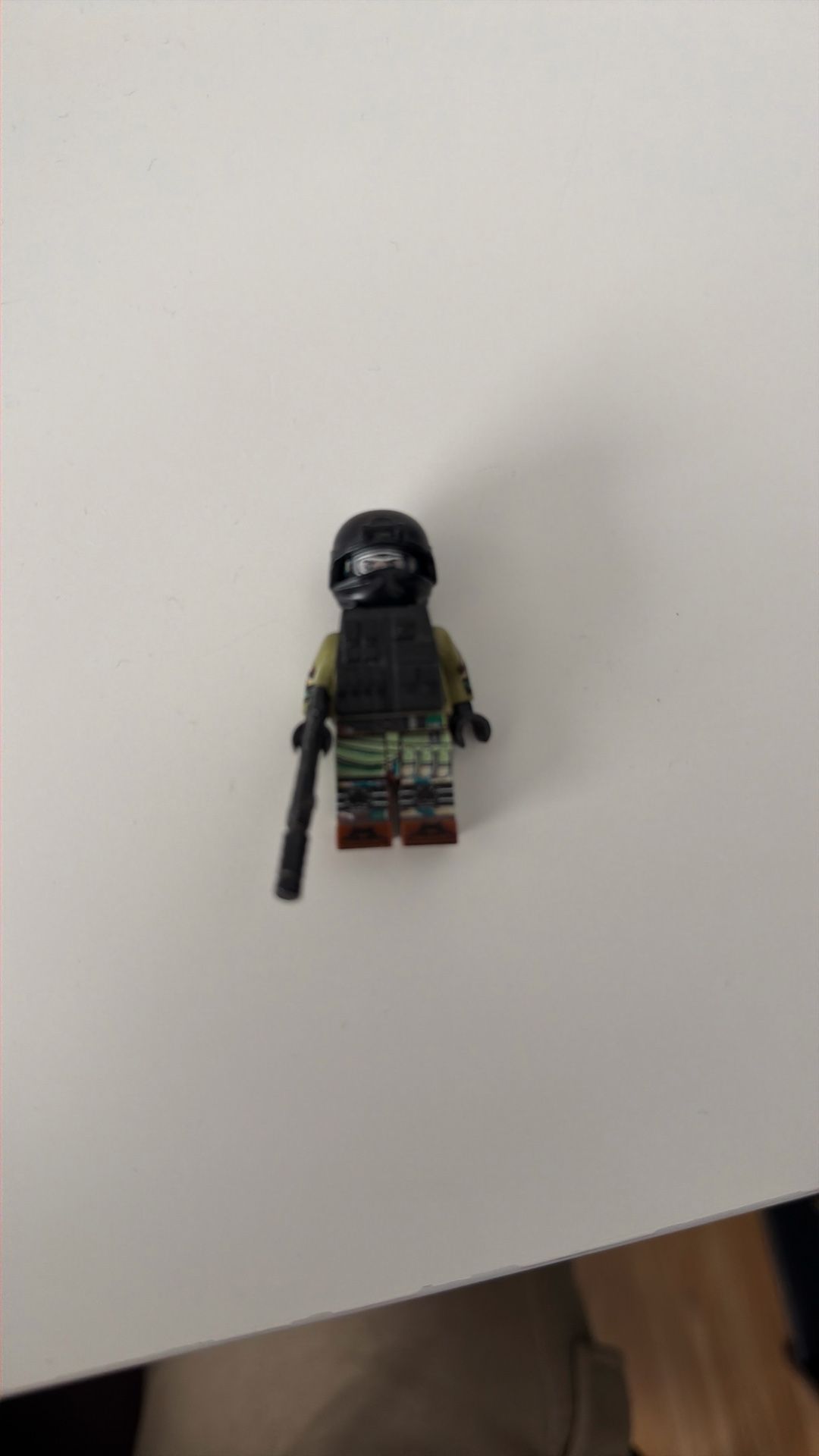 Decool Modern War Russian Assault (307) Minifigure