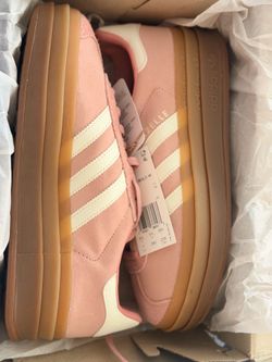 Brand new adidas gazelle size 7 women