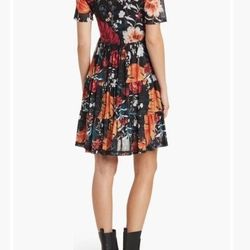 Reduced To $45✨️Size M/L🌺Love By Design Cate Floral Print🌺✨️