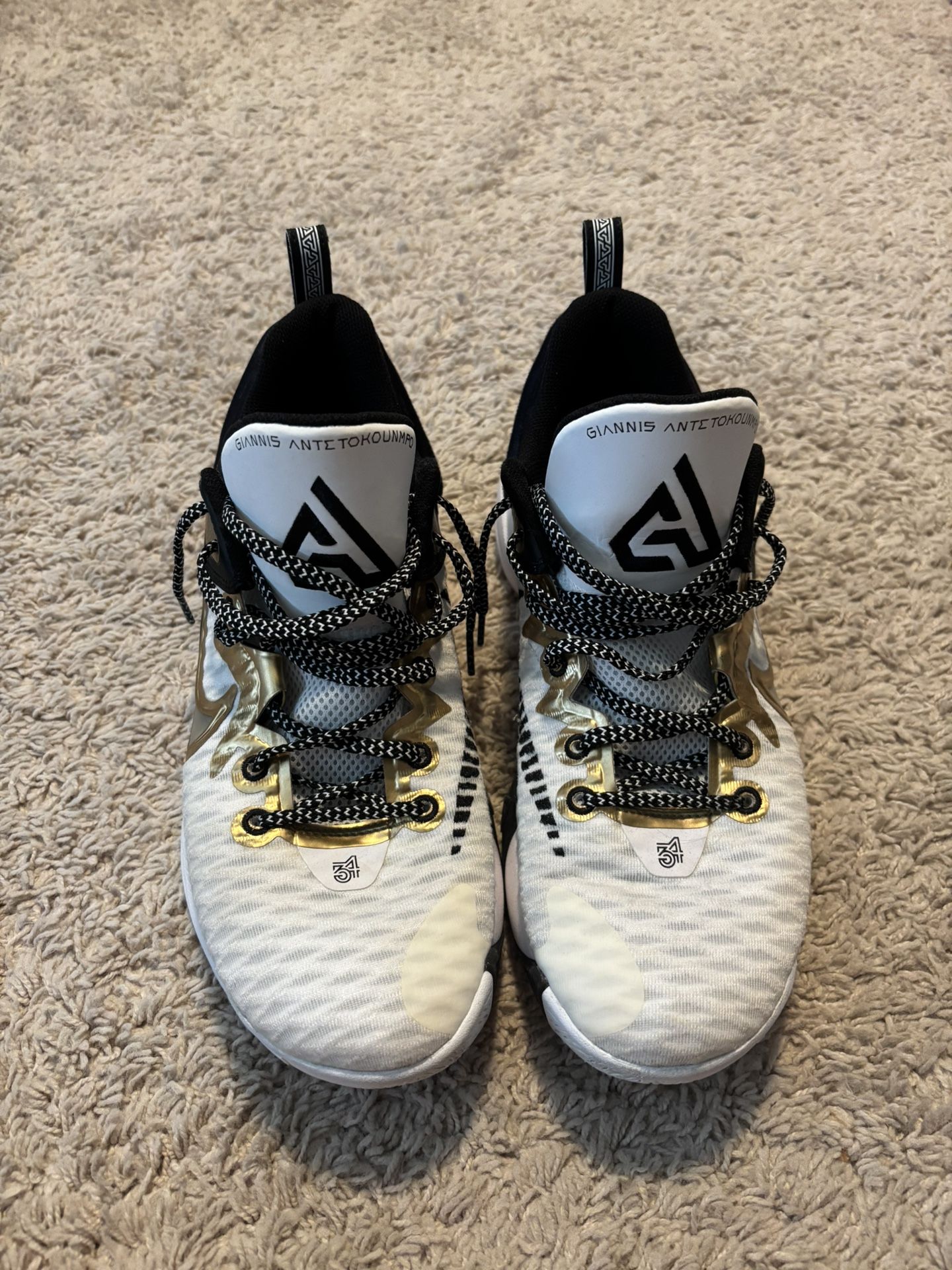 Giannis Immortality 1 SZ 11 Men’s Baskeball shoe