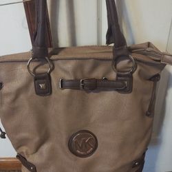 Micheal Kors Bag