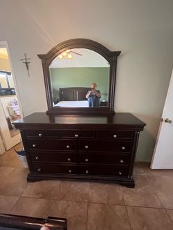 5piece Dark Cherrywood Bedroom Set.
