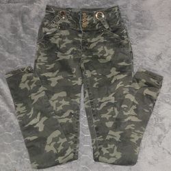 Camo Print Skinny Jeans