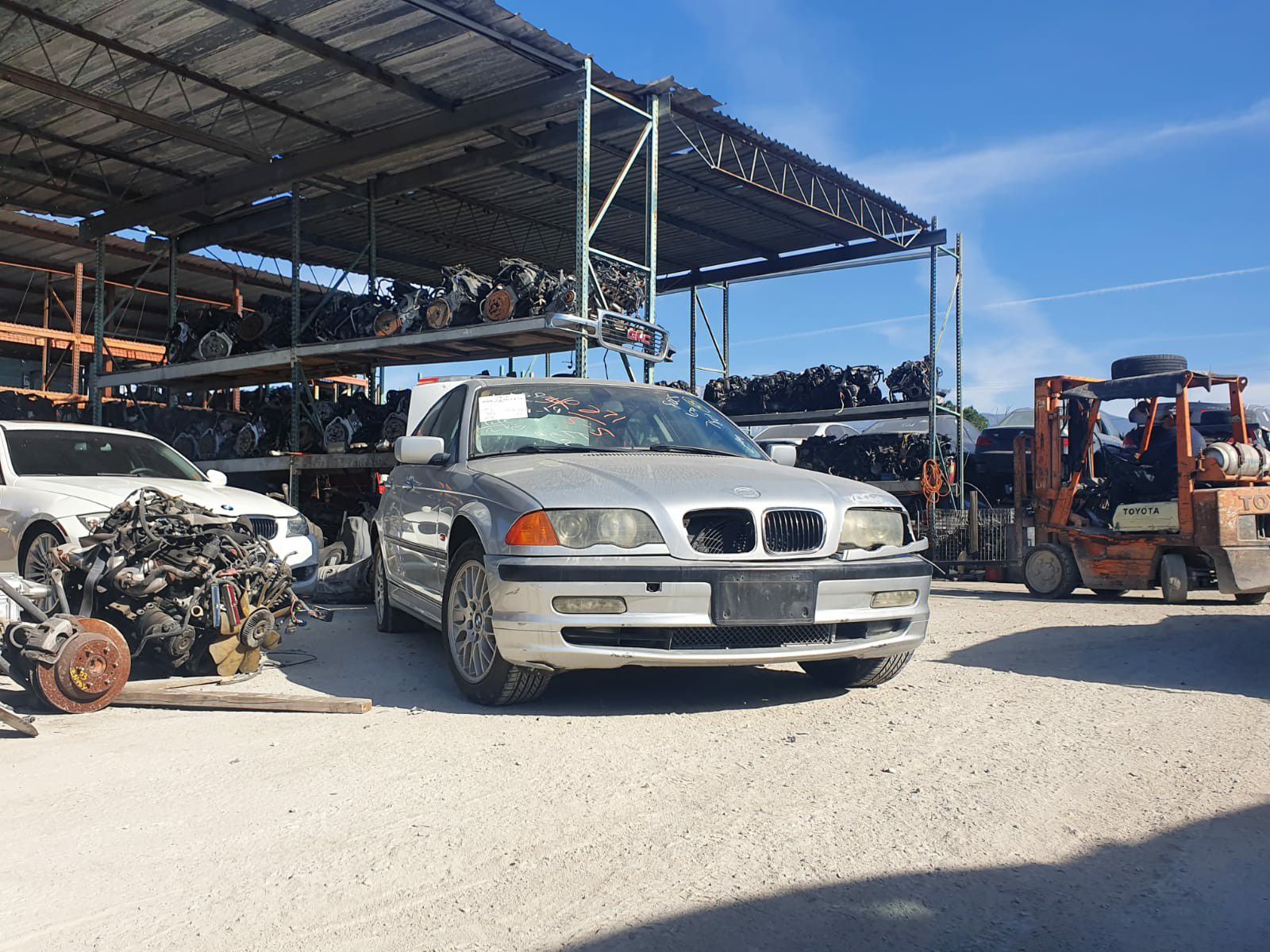 2000 BMW 328I PARTING OUT