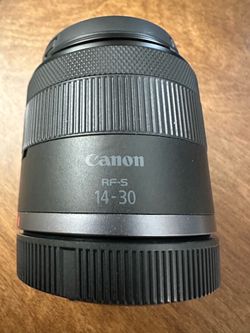 Canon RF-S 14-30mm f/4-6.3 is stm pz