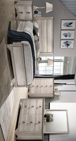 Brand New 4 Pc Queen & King Size Bedroom set (Queen and King Bed Frame, dresser, mirror, nightstand)