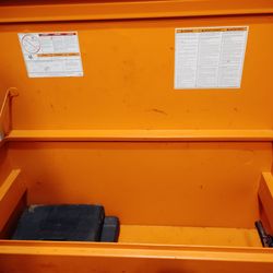 It's a Ridgid toolbox