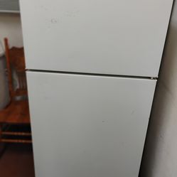 Refrigerator Works Great