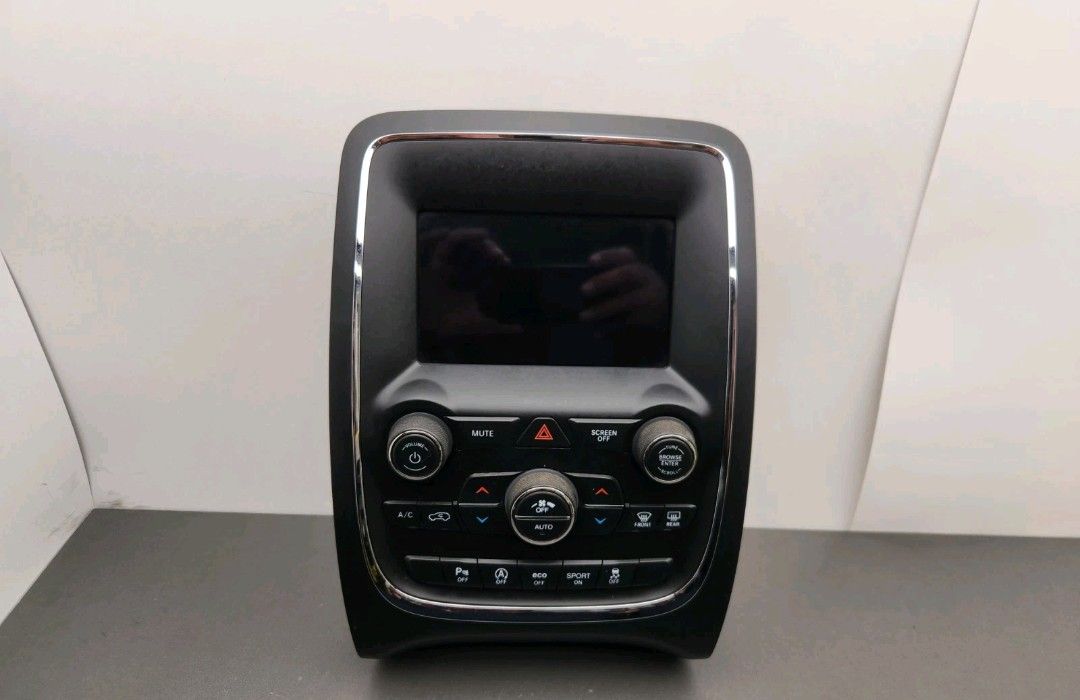 2016-2021 Dodge Durango Uconnect 7" Touchscreen Radio With Bezel