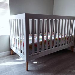 Baby Crib + mattress