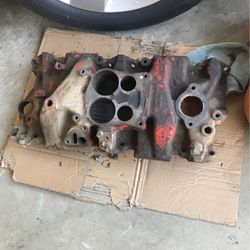 Intake For Chevy 350-305-383 Etc Used Great Cond 