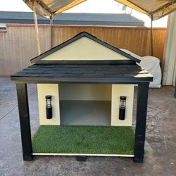Dog Houses 