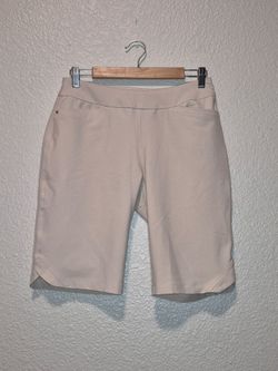 EUC Tail Long Golf Shorts Women’s Beige Size 8 M