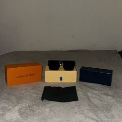 Louis Vuitton  
