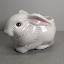 bunny plant pot * vintage Avon ceramic planter,  flower vase, candle holder, white rabbit