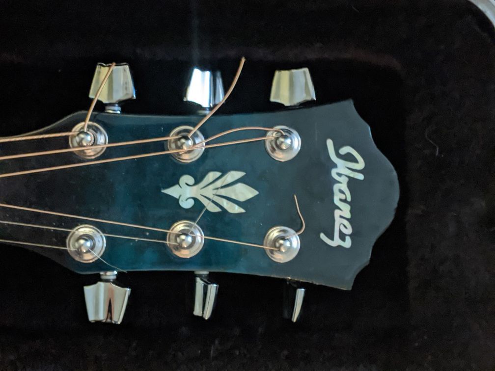 Acoustic electric guitar