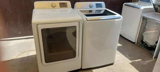 Samsung Top Load Washer And Gas Dryer
