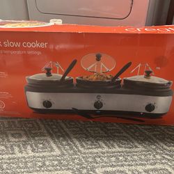 GE 3 Crock Slow Cooker 