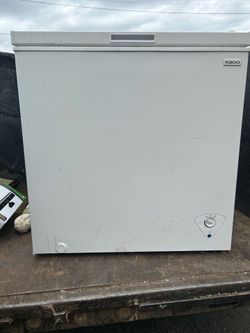 Igloo 7.0 cu ft Chest Freezer