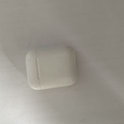 AirPod Gen 1 