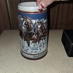 Vintage  1989 Collectors Series  Budwieser Stein