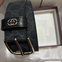 Men’s Gucci Belt