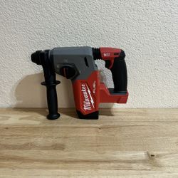 Milwaukee M18 SDS Plus Rotary Hammer New Never Used (2912-20)