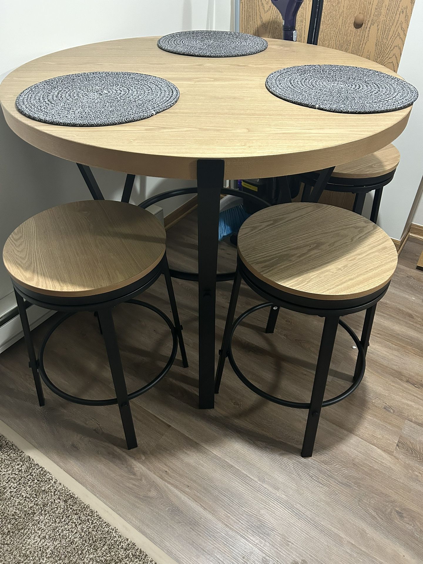 Table And 3 Stools 