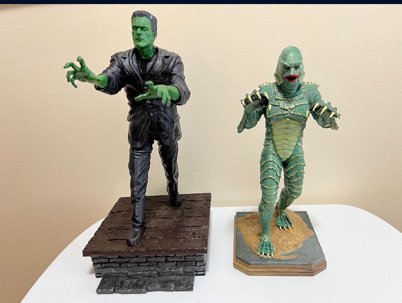 Frankenstein/Creature From The Black Lagoon- Hollywood Monsters