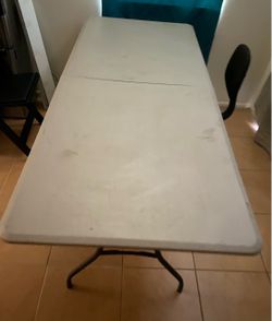 Lifetime Folding Table