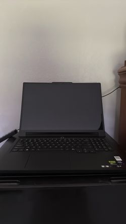 Brand New Lenovo Legion Pro 7i Gen 10 | Ultra 9 | RTX 5080 | 32GB RAM | 1TB SSD | 16” OLED