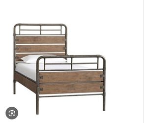 Pottery Barn Owen Twin Bed