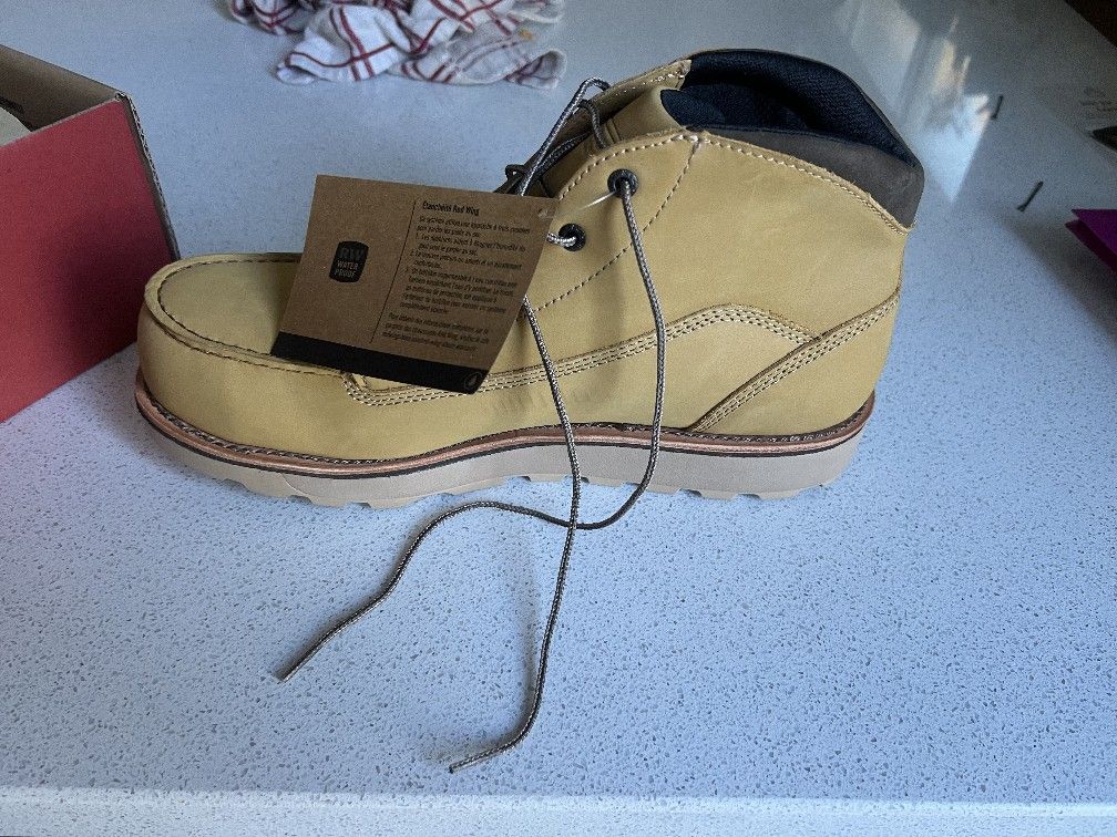 REDWING BOOTS...SIZE 13