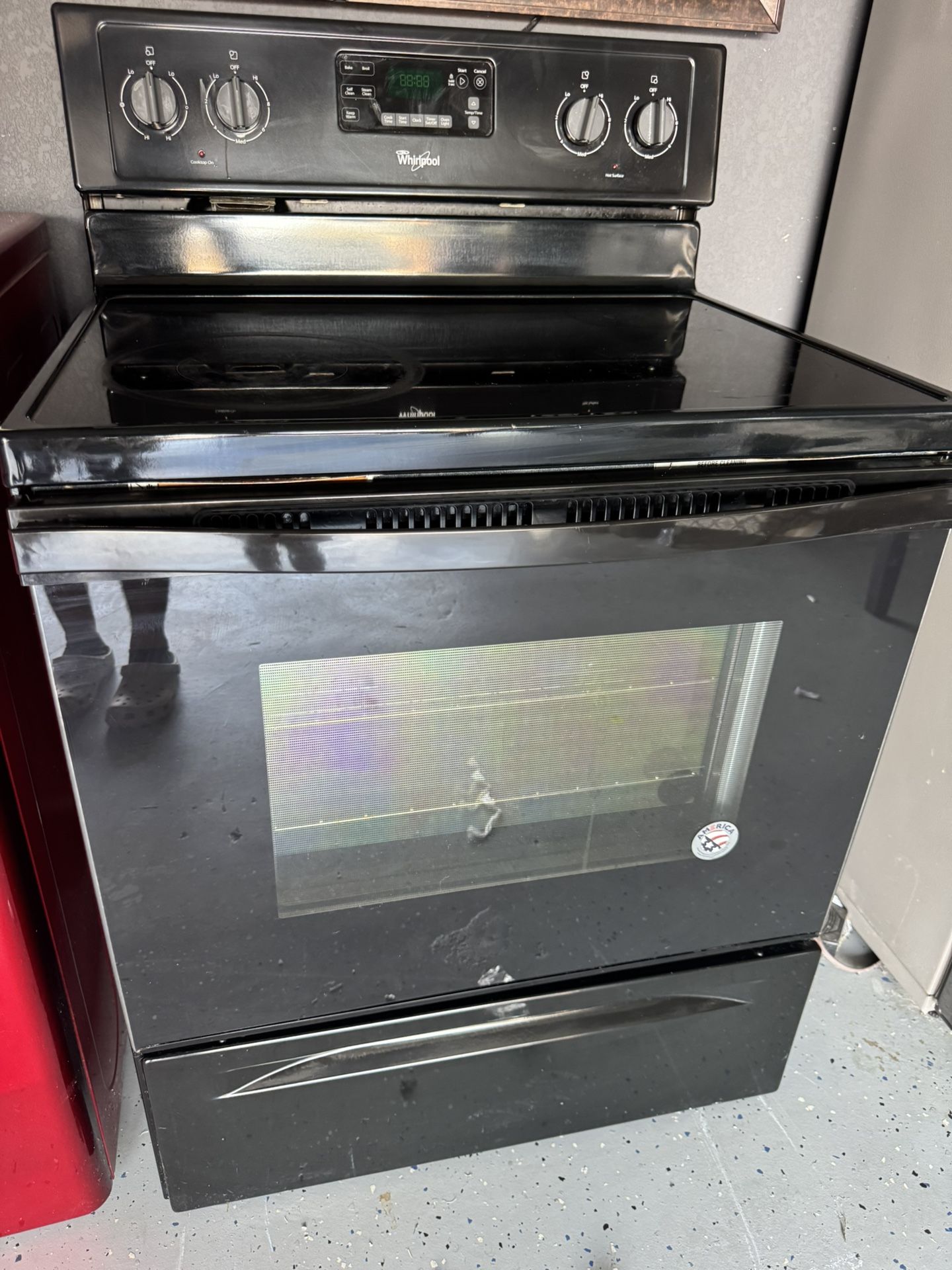 Estufa Whirlpool Funciona Bien Nada De Rayada Ni Golpeada. 