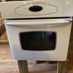 Maytag Oven for parts - Heating element works