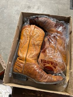 Ostrich skin Cuadra Boots