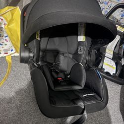 Graco Car Seat Snugride Snuglock