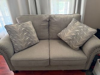 2 pc couches