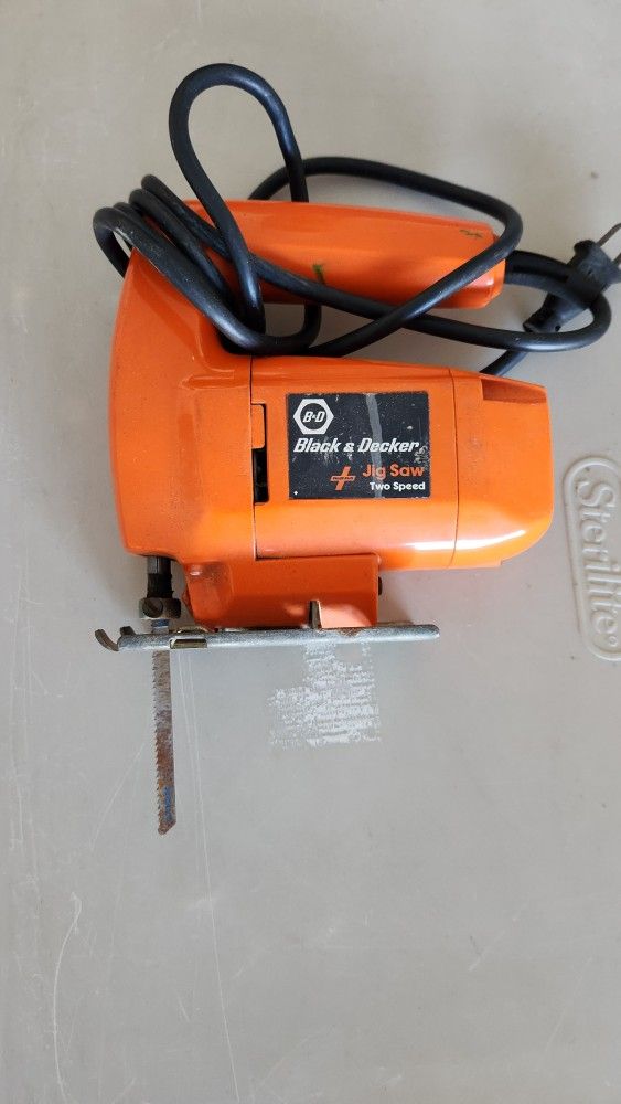 Black & Decker Electric Jigsaw
