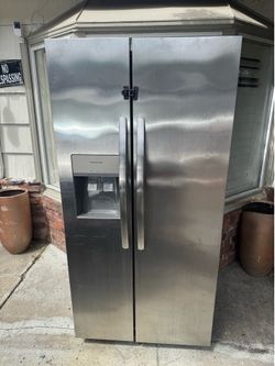 Frigidaire refrigerator