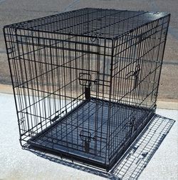 Near NEW Folding Wire Dog Kennel Crate Cage 36"x25"x27" tall