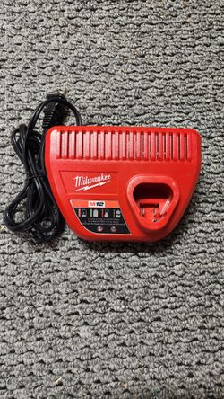 New Milwaukee M12 Charger