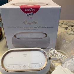 Spectra Synergy Gold Portable Breast Pump + Bottles & Extras