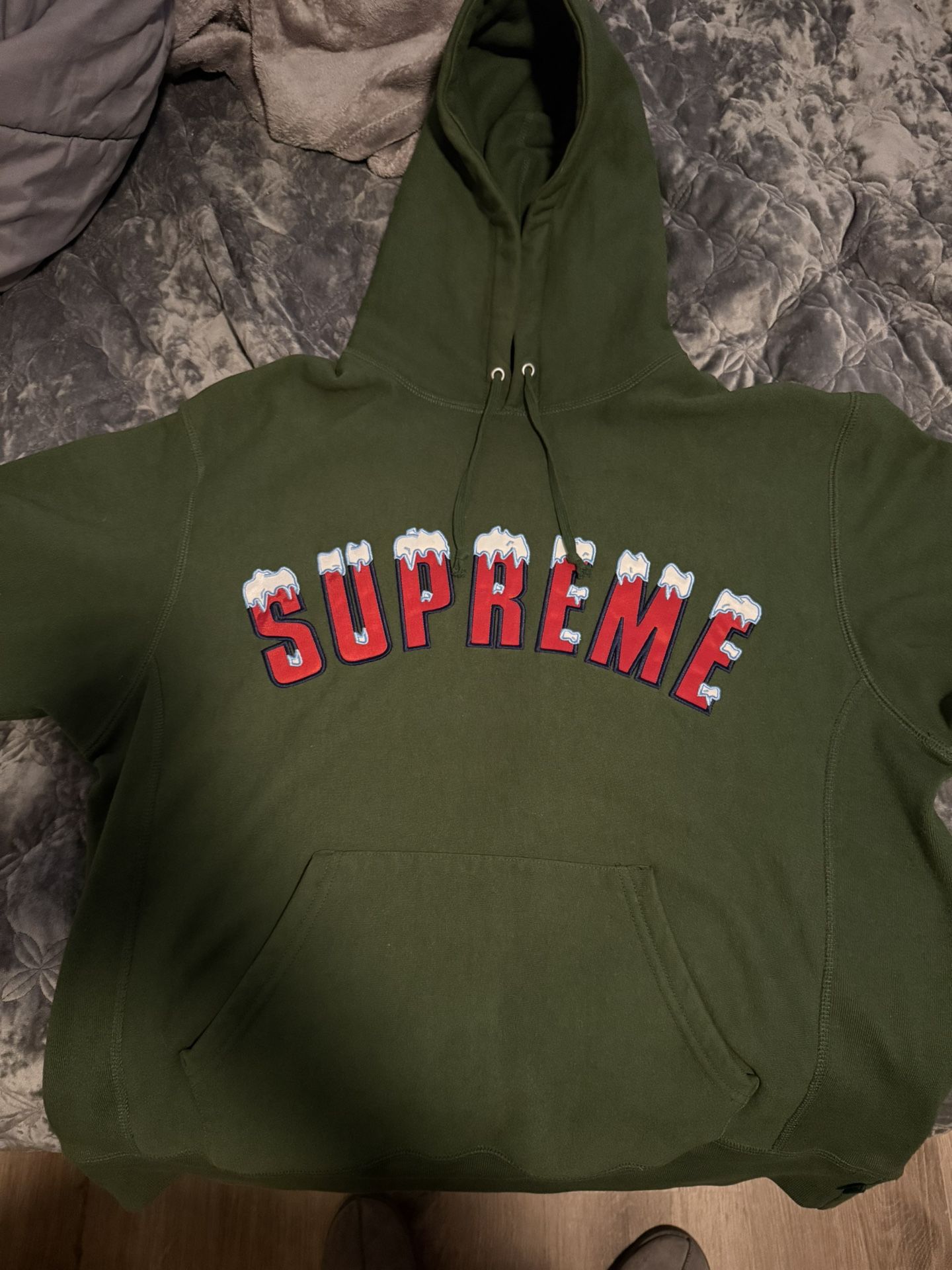 Supreme Hoodie Sweater 