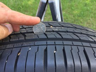 2 Kumho Solus KH16's