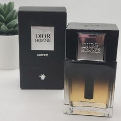 Dior
 
Dior Homme Parfum

1.7 fl 