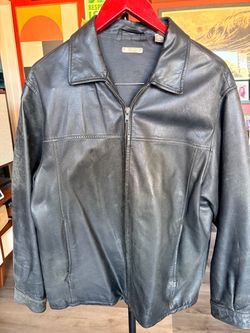 Men’s vintage leather jacket